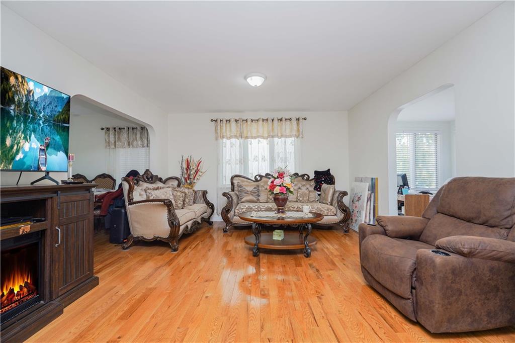 1659 Madison Place, Brooklyn, New York, 11229 image 6