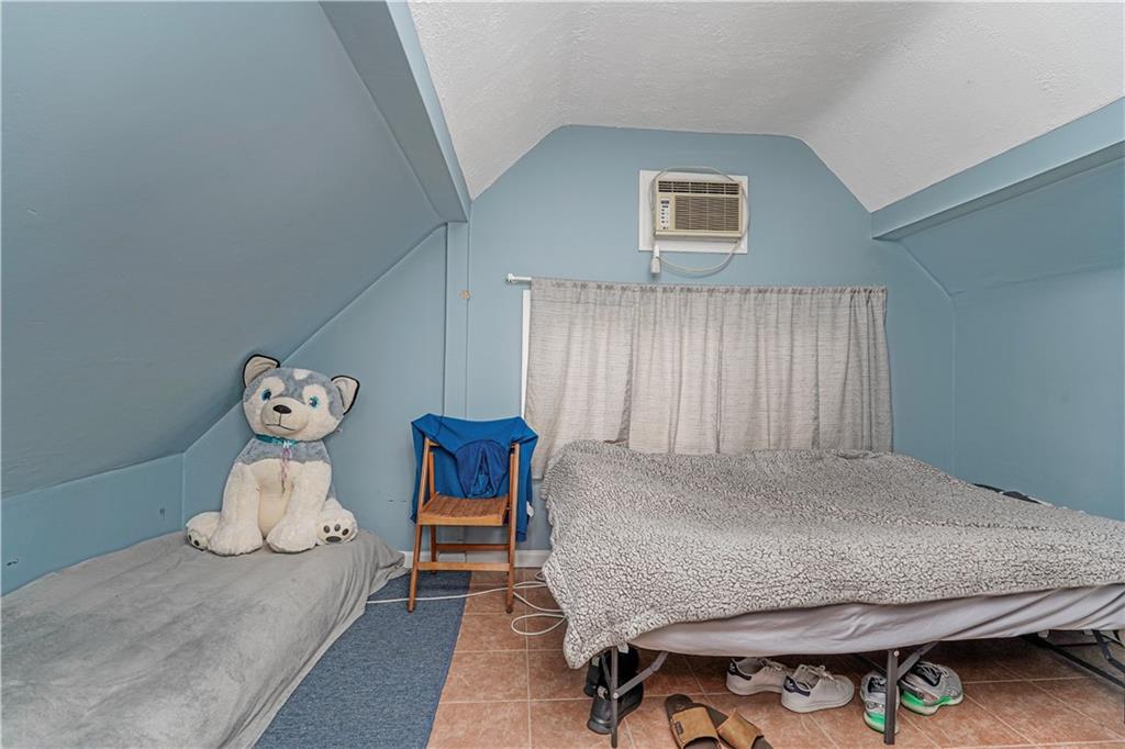 3822 Cypress Avenue, Brooklyn, New York, 11224 image 31