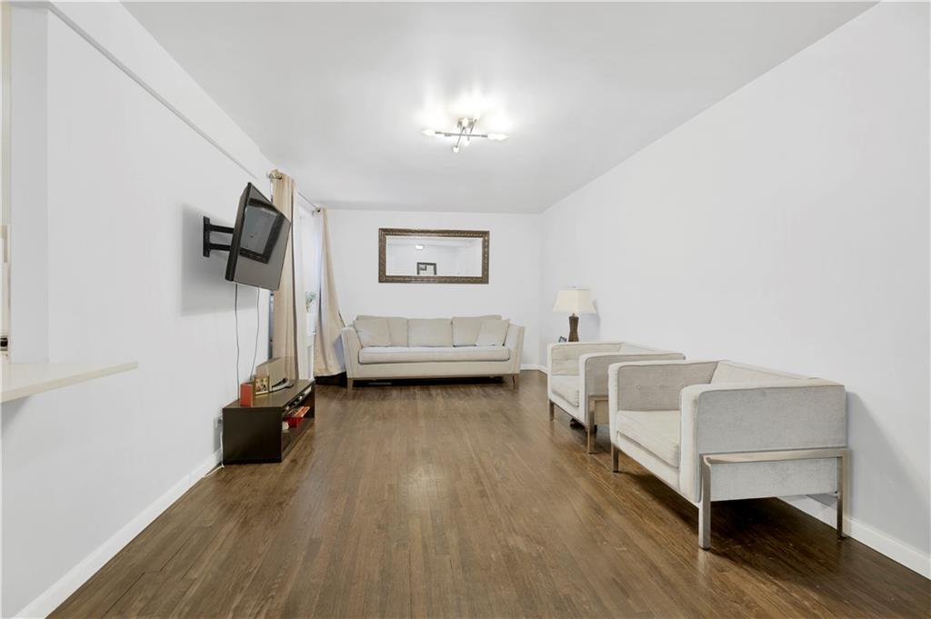 3021 Avenue Z 1K Image 1