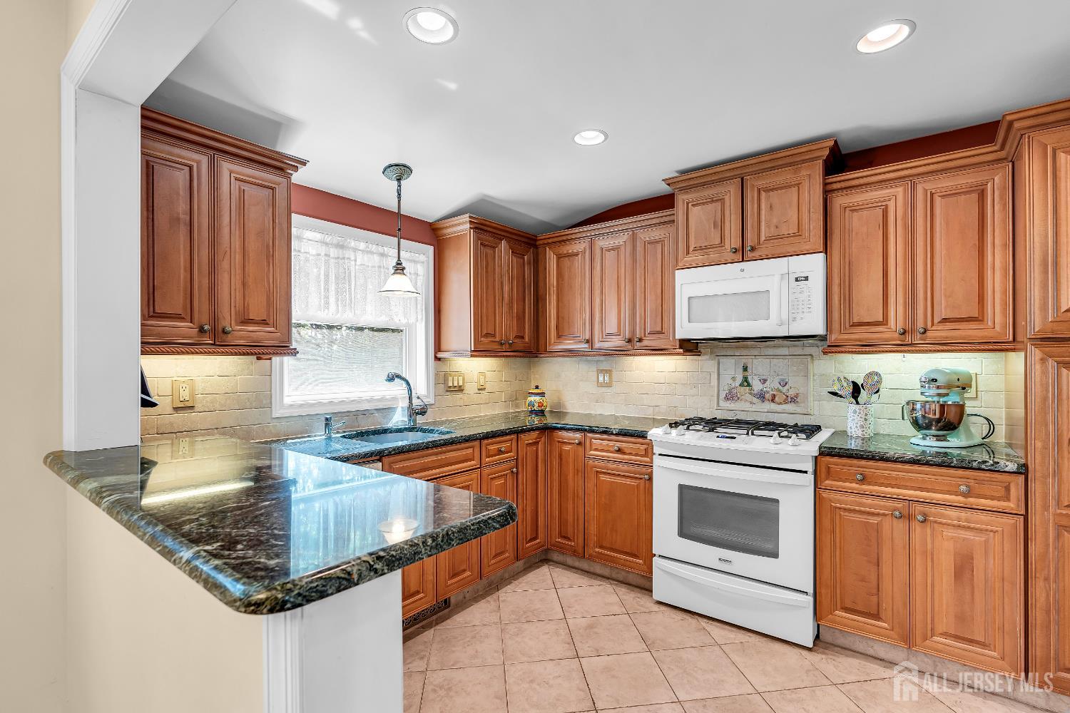 51 Bradford Road, East Brunswick, NJ, 08816 image 40