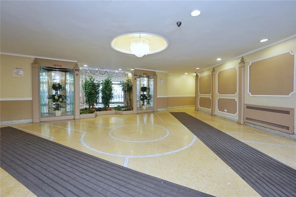540 Ocean Parkway 4H, Brooklyn, New York, 11218 image 20