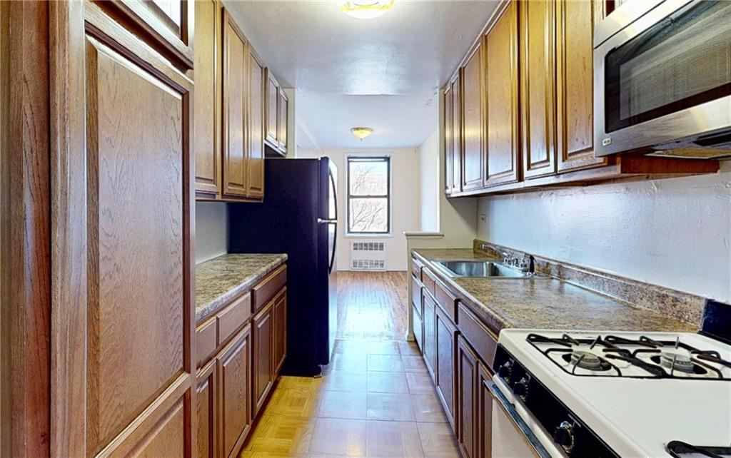 540 Ocean Parkway 4H, Brooklyn, New York, 11218 image 8