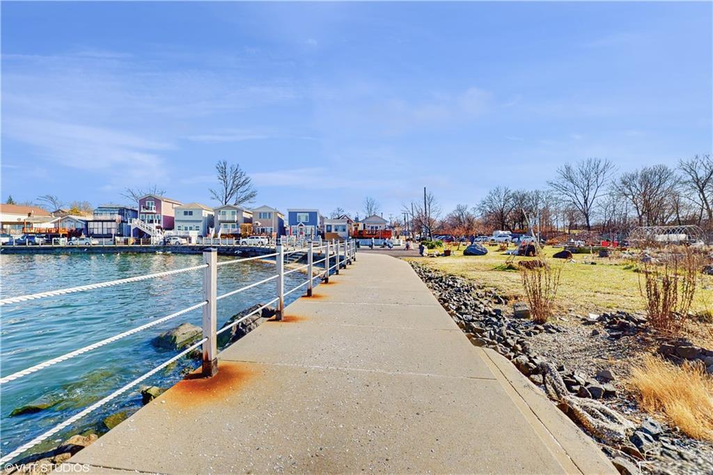 132 Edgewater Park D, Bronx, New York, 10465 image 16