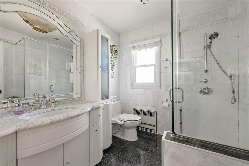 3 Silver Lake Road, Staten  Island, New York, 10301 image 8
