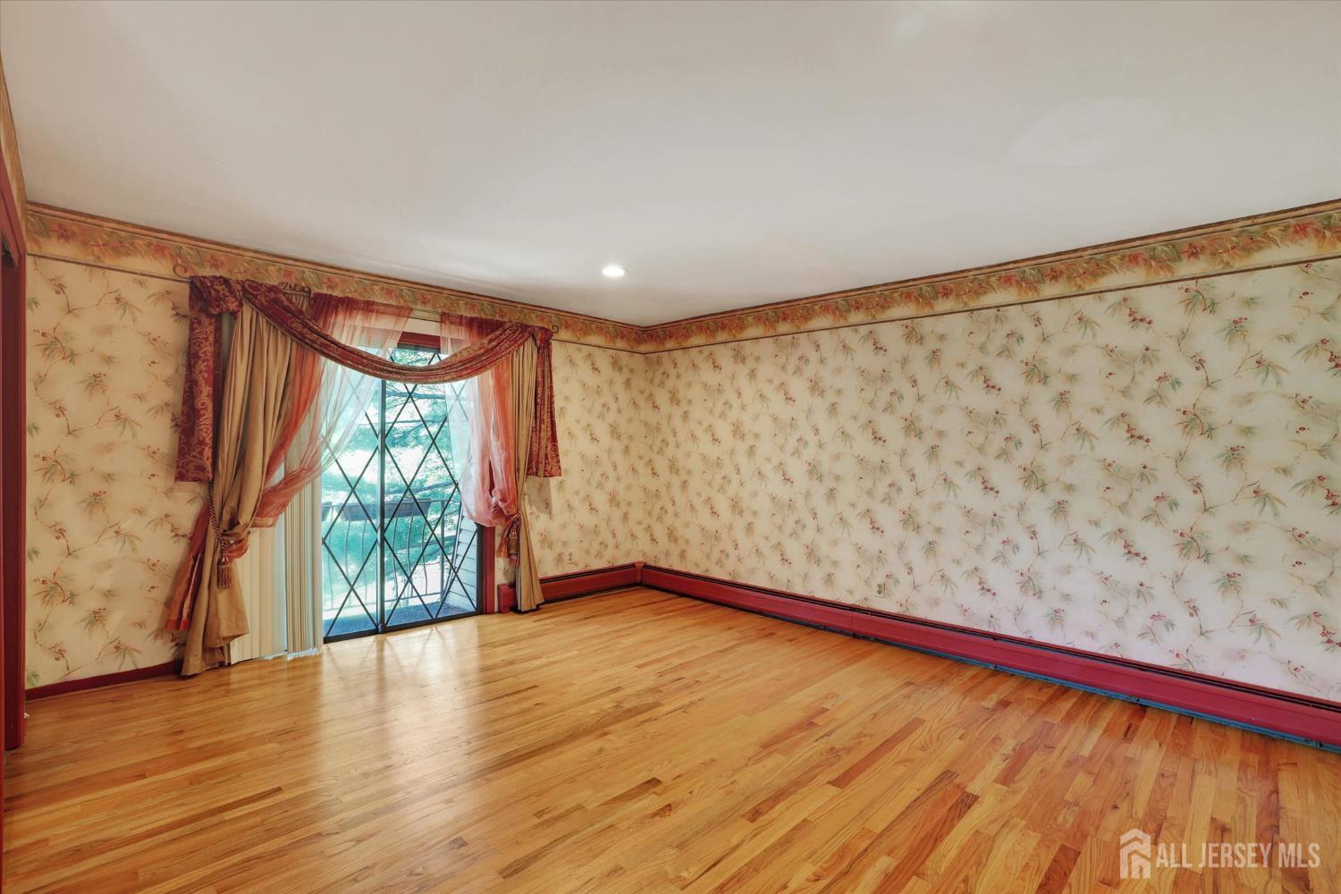 403 New Dover Road, Colonia, NJ, 07067 image 29