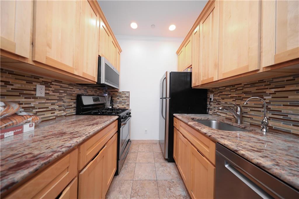526 Avenue Z 2F, Brooklyn, New York, 11223 image 6