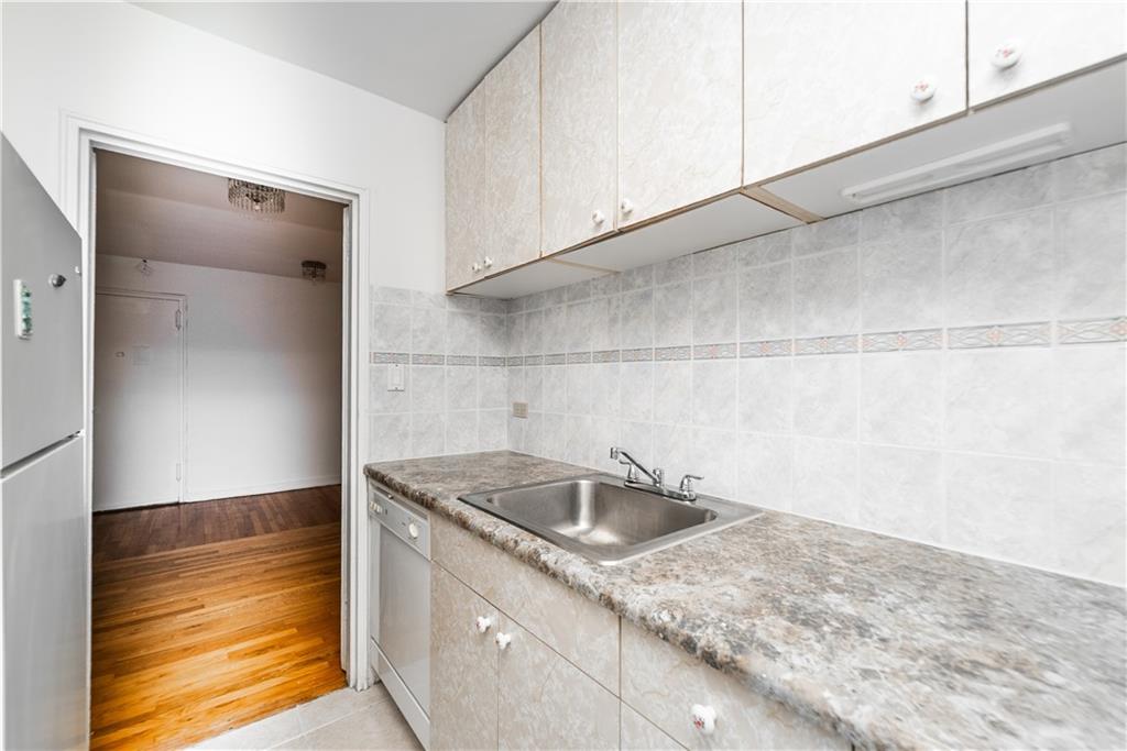 2900 Ocean Avenue 5A, Brooklyn, New York, 11235 image 9