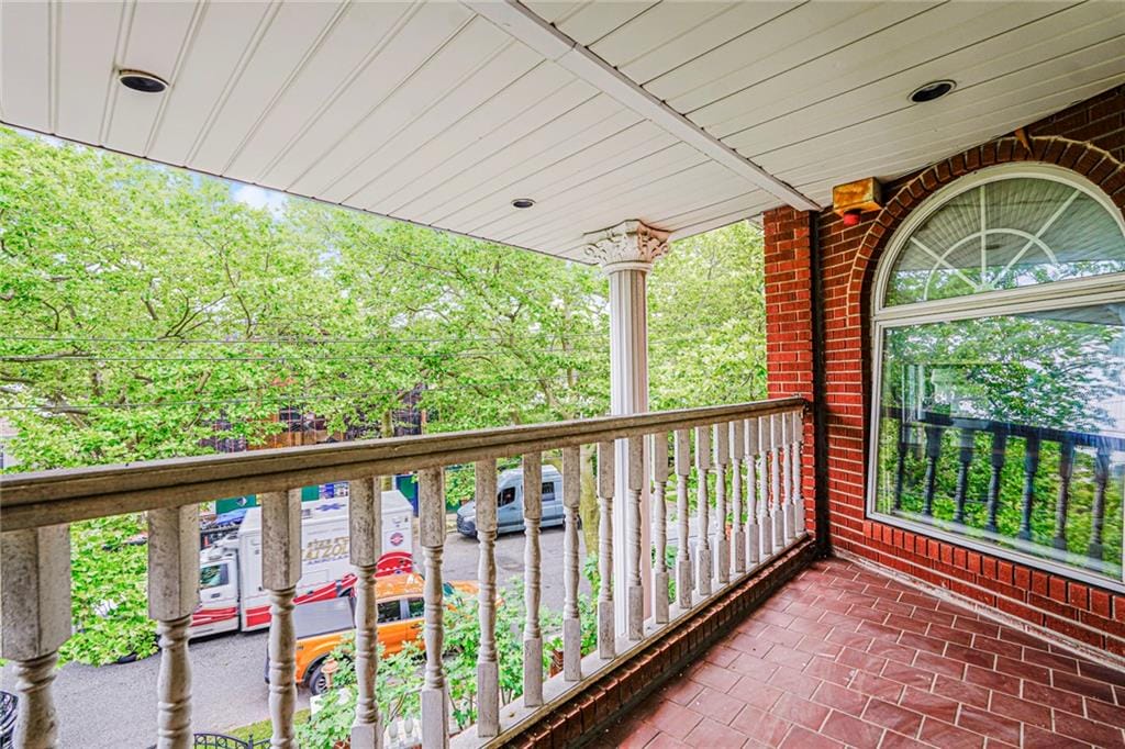 38 Bassett Avenue, Brooklyn, New York, 11234 image 24
