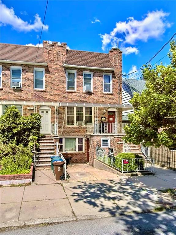 2532 East 26th Street Image 1