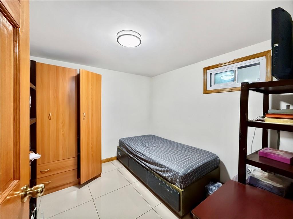 2532 East 26th Street, Brooklyn, New York, 11235 image 22