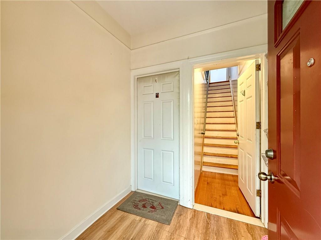 2532 East 26th Street Image 4
