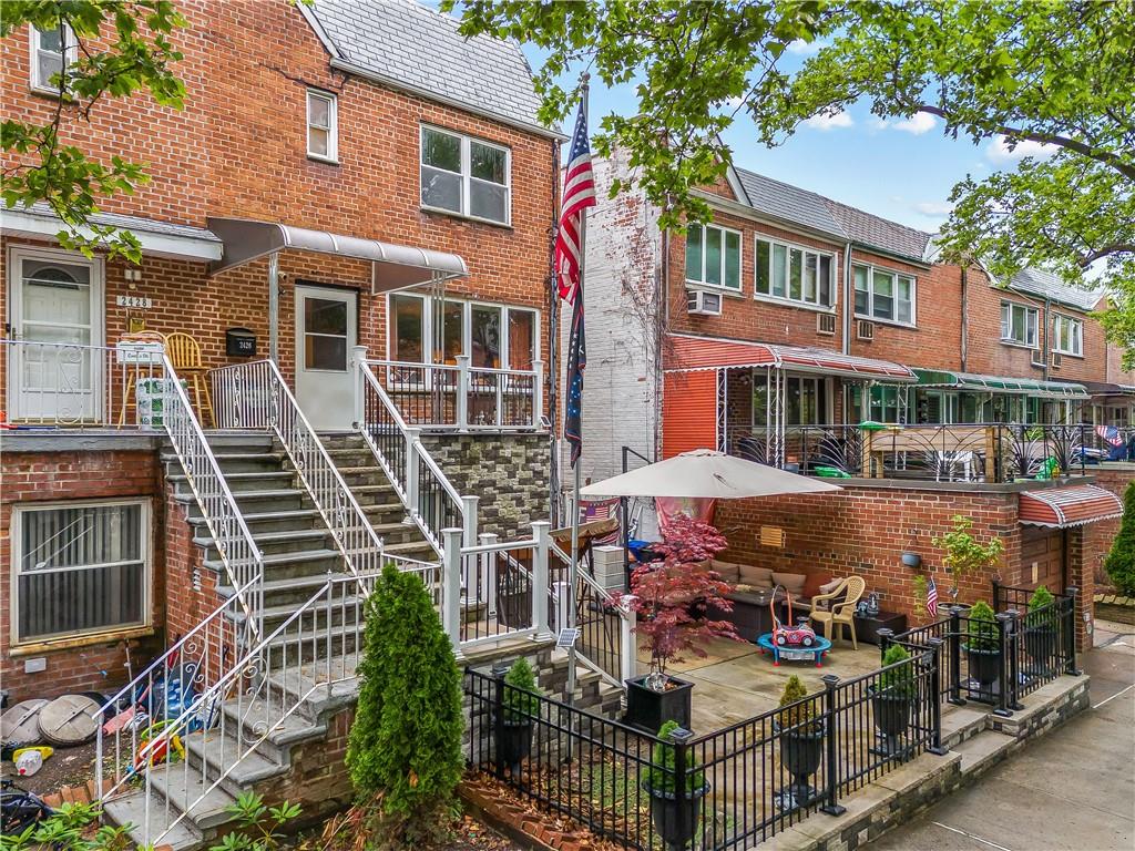 2426 Bragg Street Image 1