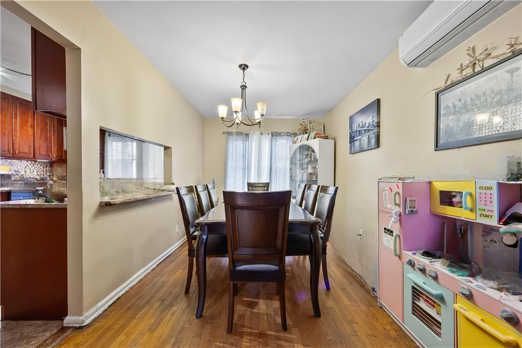2426 Bragg Street Image 5