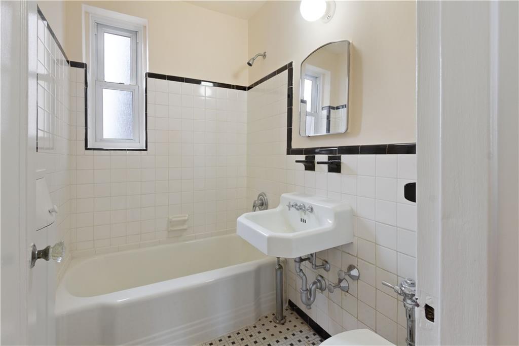 6801 Shore Road 5U, Brooklyn, New York, 11220 image 15
