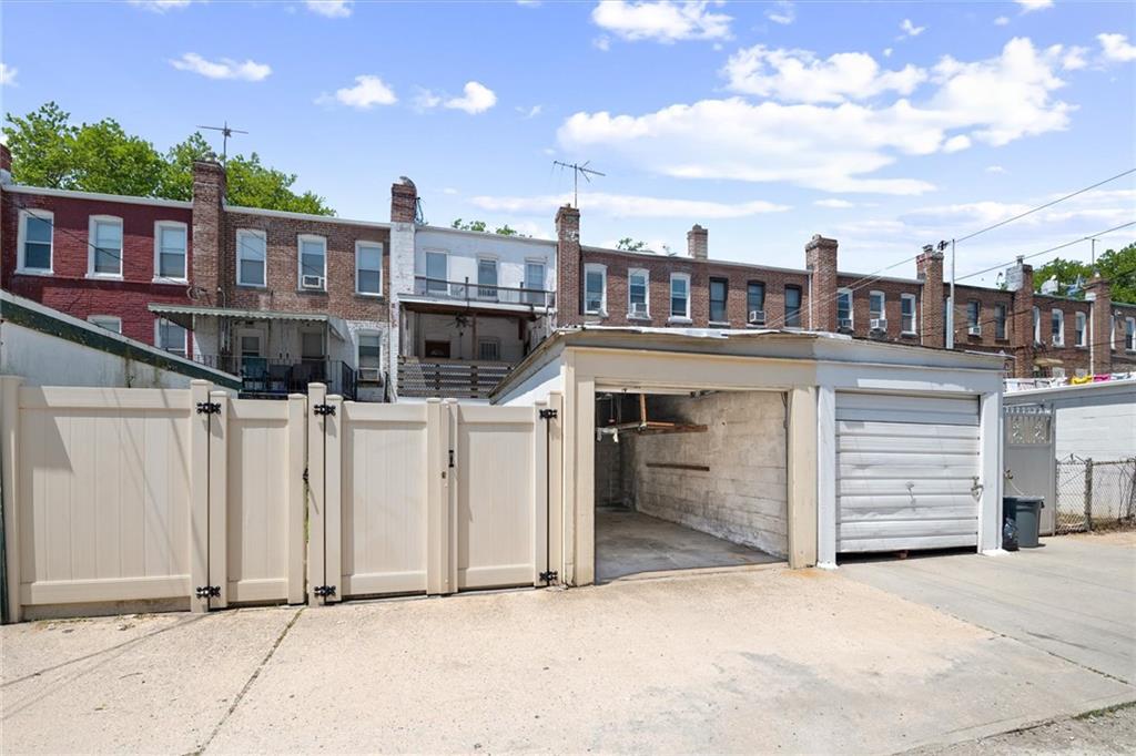 2067 East 28th Street, Brooklyn, New York, 11229 image 28
