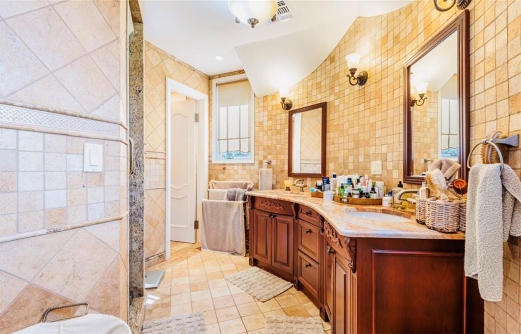 42 Beaumont Street, Brooklyn, New York, 11235 image 14