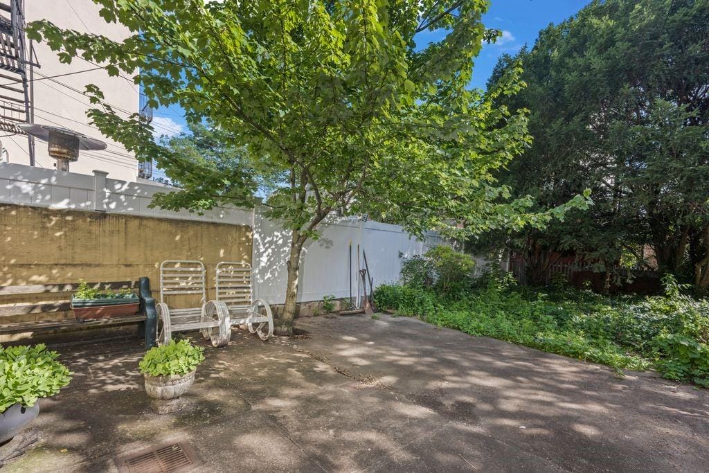 527 57th Street, Brooklyn, New York, 11220 image 23