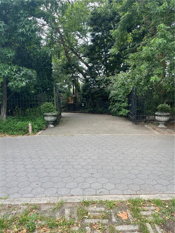 6925 Shore Road 2B, Brooklyn, New York, 11209 image 20