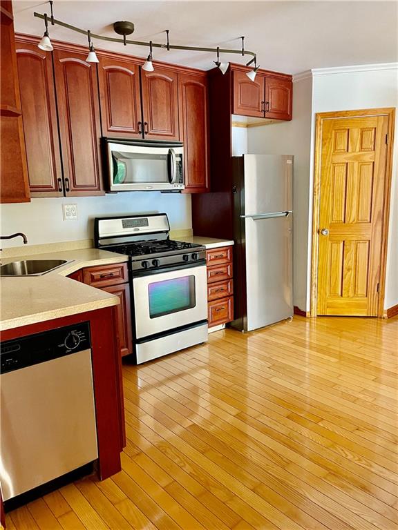6925 Shore Road 2B, Brooklyn, New York, 11209 image 8