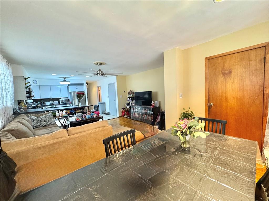 3724 Laurel Avenue, Brooklyn, New York, 11224 image 18