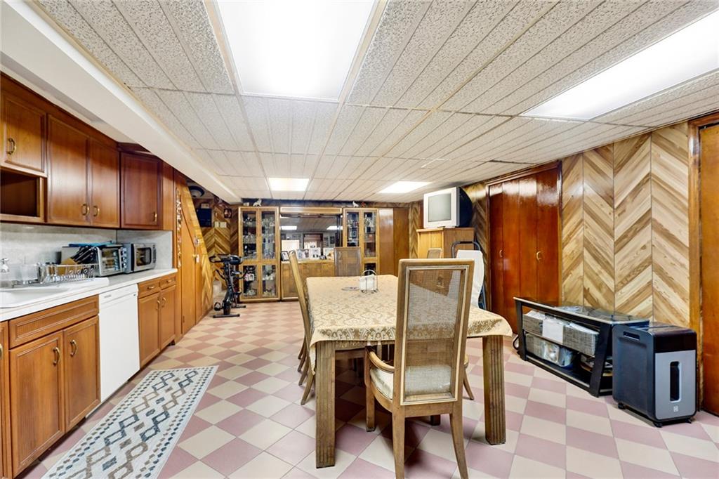 2040 Haring Street, Brooklyn, New York, 11229 image 20