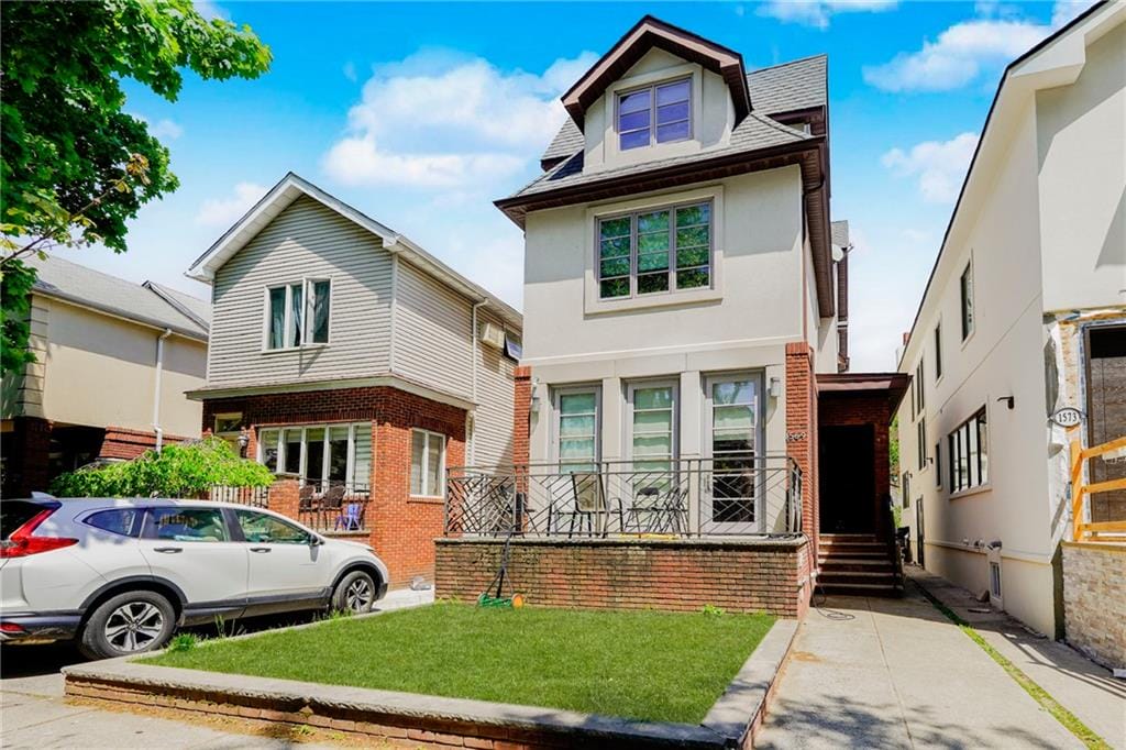 1569 East 4th Street Image 1