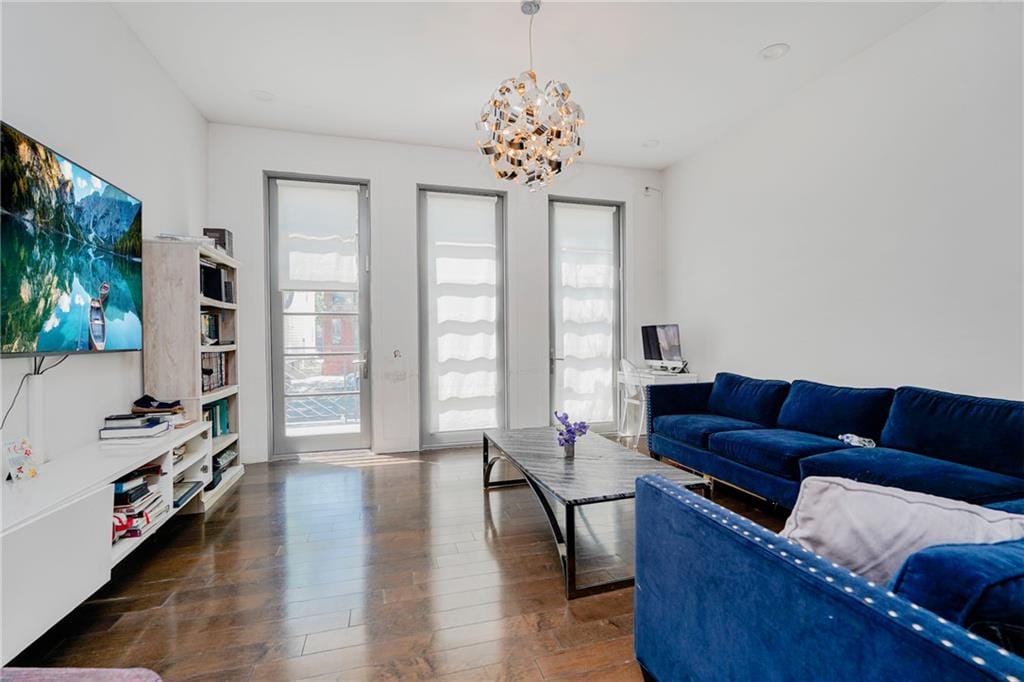 1569 East 4th Street Image 3