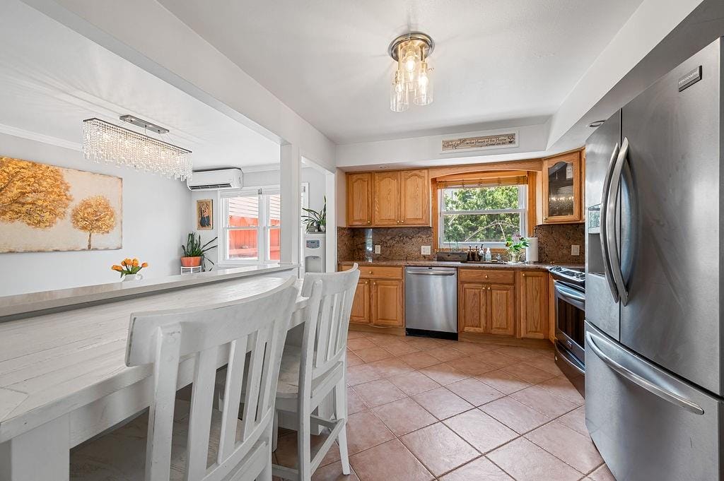 110 Ontario Avenue, Staten  Island, New York, 10301 image 11