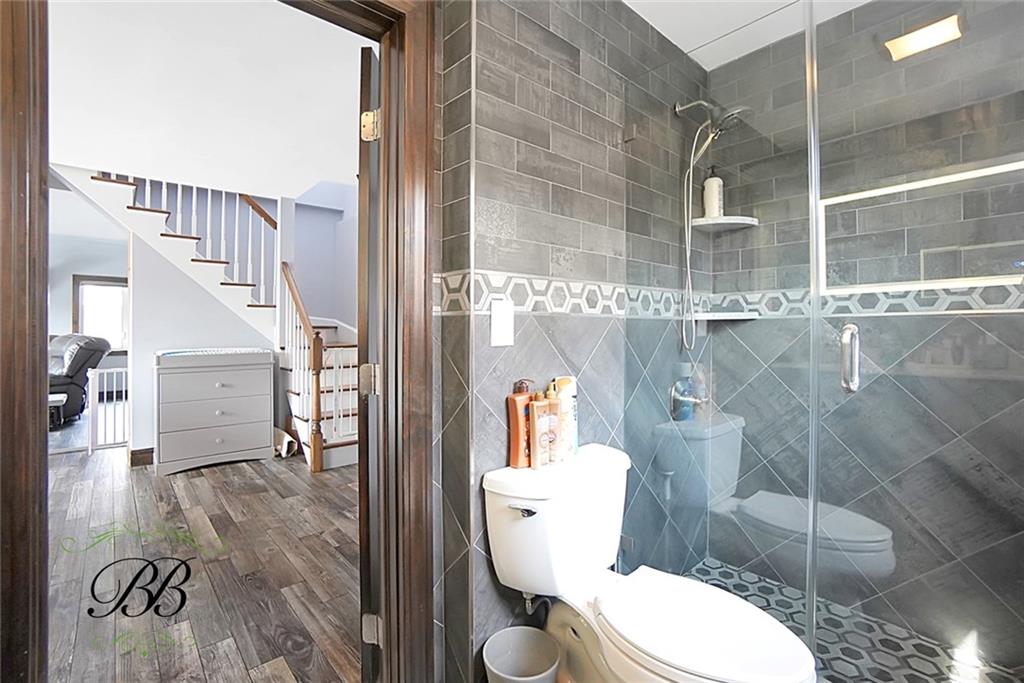 102 Noel Avenue, Brooklyn, New York, 11229 image 16