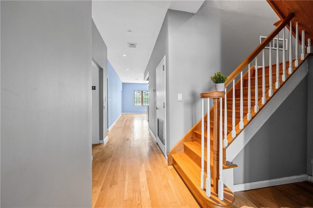 1515 West 4th Street 4L, Brooklyn, New York, 11204 image 9