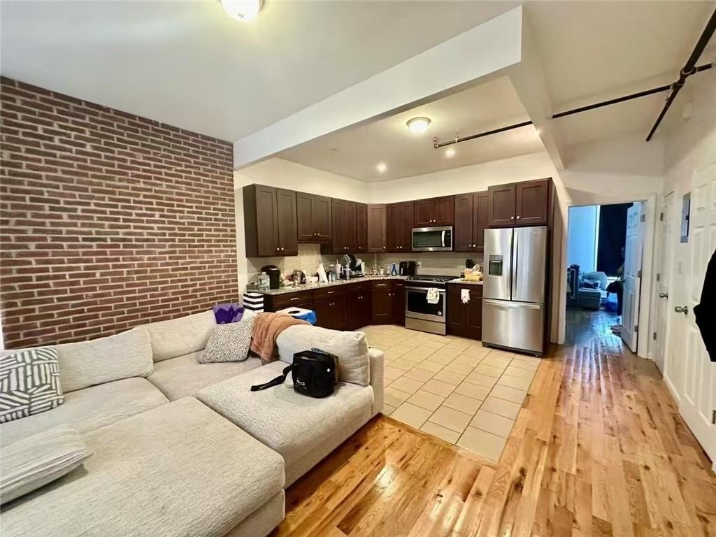 461 45th Street Image 4
