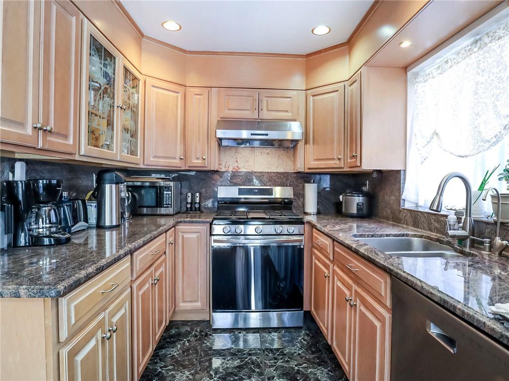 45 Fairlawn Loop, Staten  Island, New York, 10308 image 8