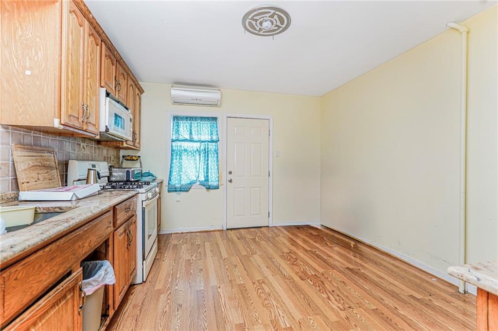 221 Bay 13th Street, Brooklyn, New York, 11214 image 15