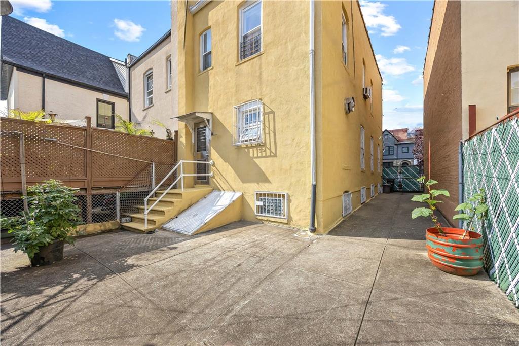 124 88th Street, Brooklyn, New York, 11209 image 24