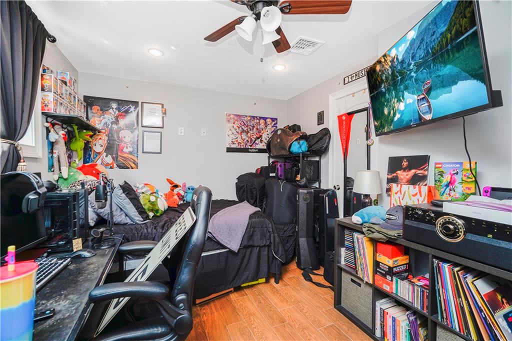 254 Wood Avenue, Staten  Island, New York, 10307 image 27
