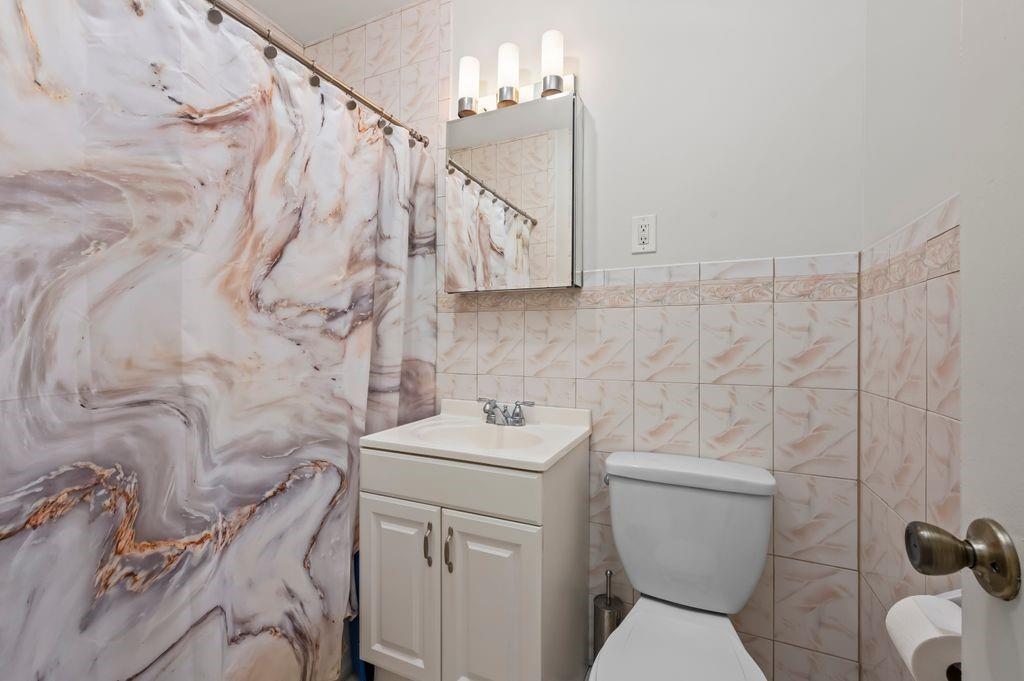 9425 Shore Road 2J, Brooklyn, New York, 11209 image 12