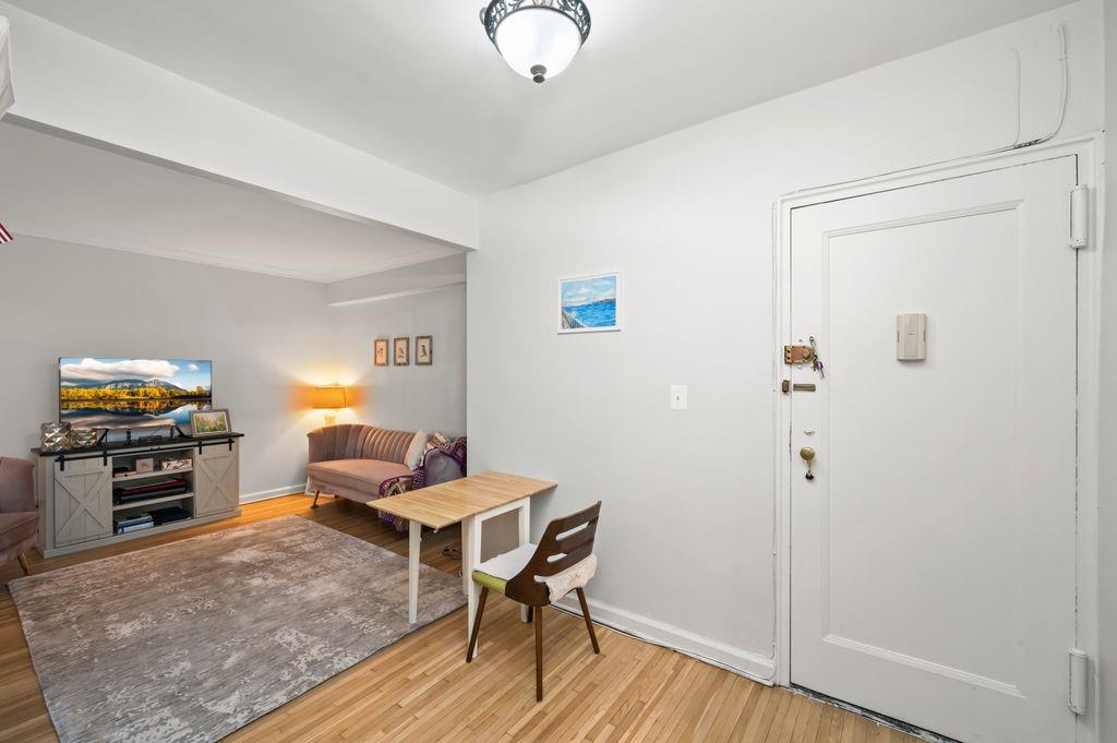 9425 Shore Road 2J, Brooklyn, New York, 11209 image 6