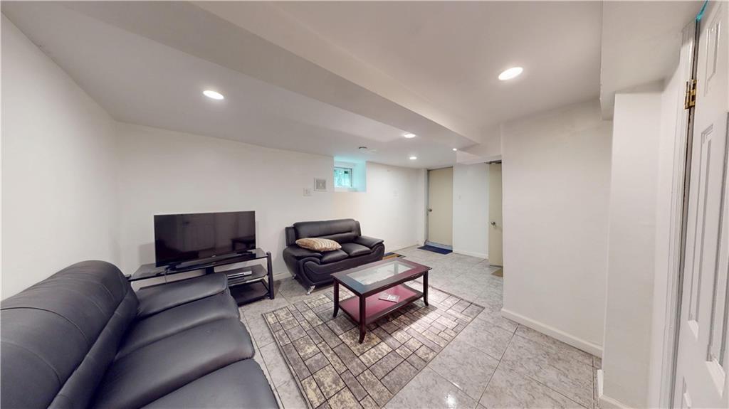 1186 East 94th Street, Brooklyn, New York, 11236 image 18