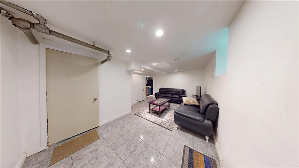 1186 East 94th Street, Brooklyn, New York, 11236 image 19