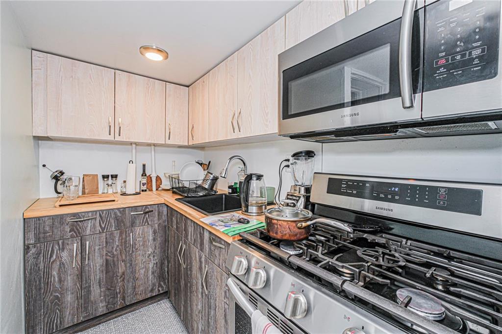 260 Covert Street, Brooklyn, New York, 11207 image 15