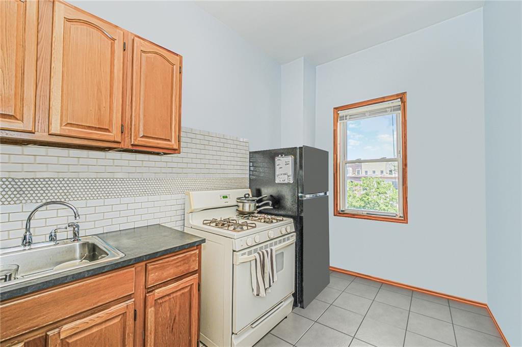 260 Covert Street, Brooklyn, New York, 11207 image 30