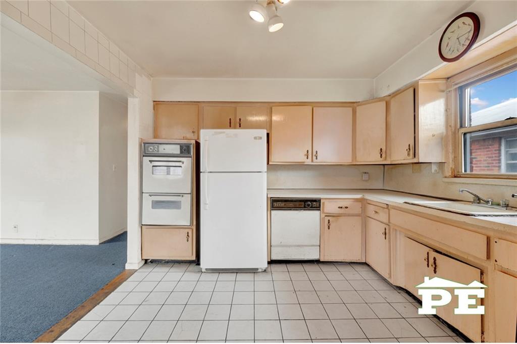 1560 East 54th Street, Brooklyn, New York, 11234 image 27