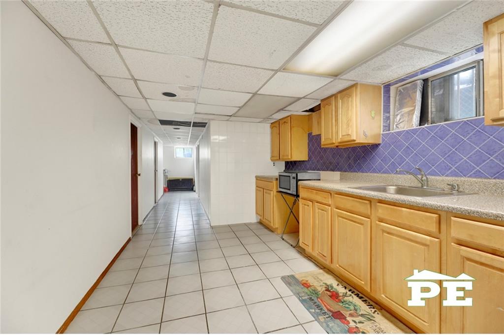 1560 East 54th Street, Brooklyn, New York, 11234 image 38