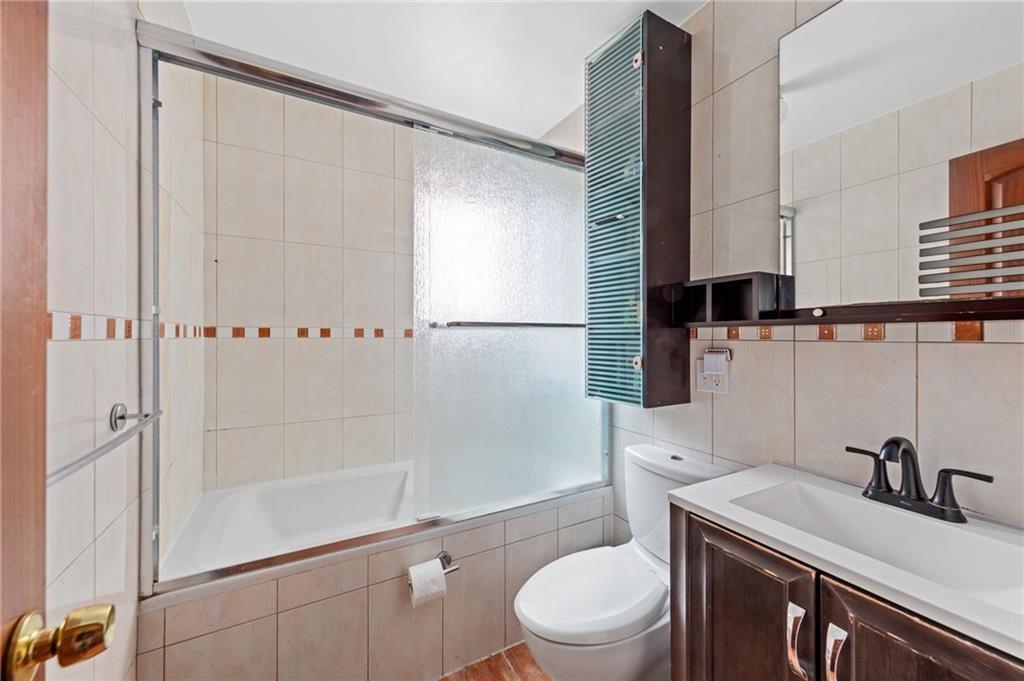 2018 Jerome Avenue 2D, Brooklyn, New York, 11235 image 14