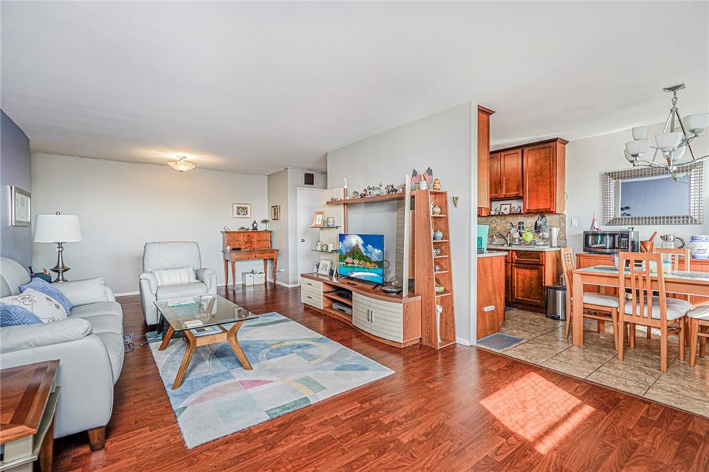 2630 Cropsey Avenue 7J Image 4