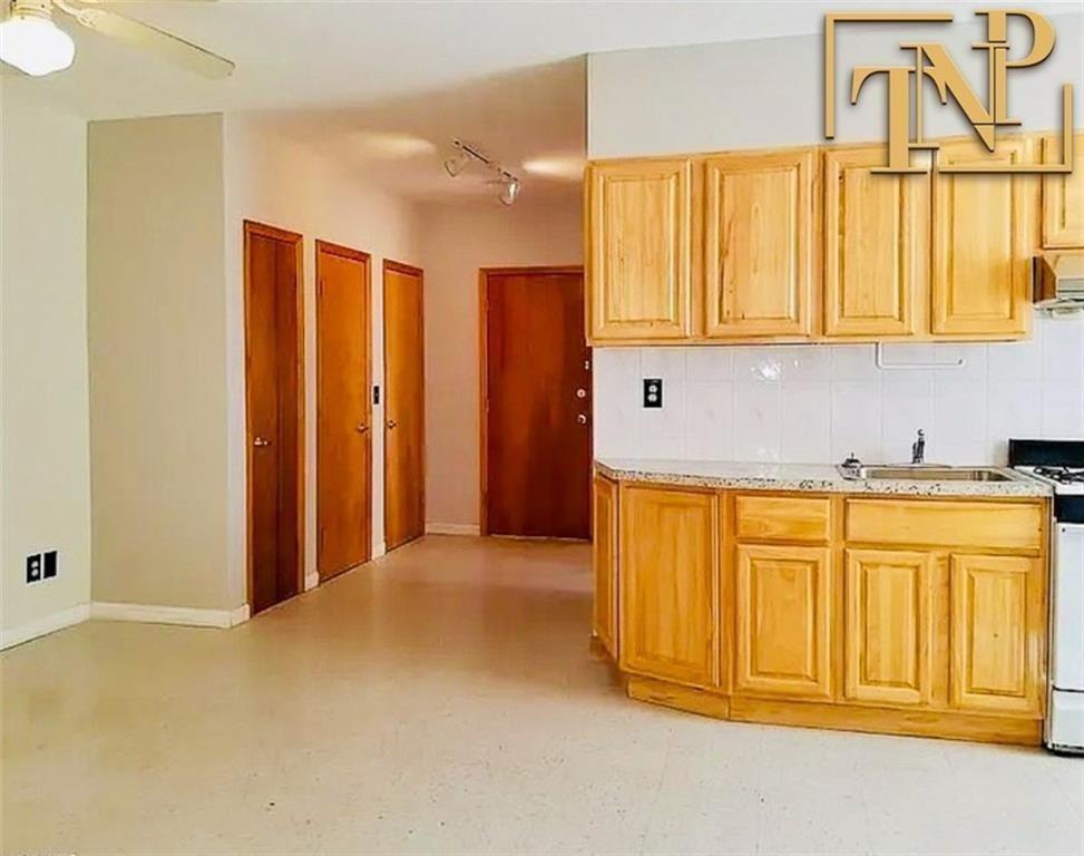 1634 East 2nd Street, Brooklyn, New York, 11230 image 8