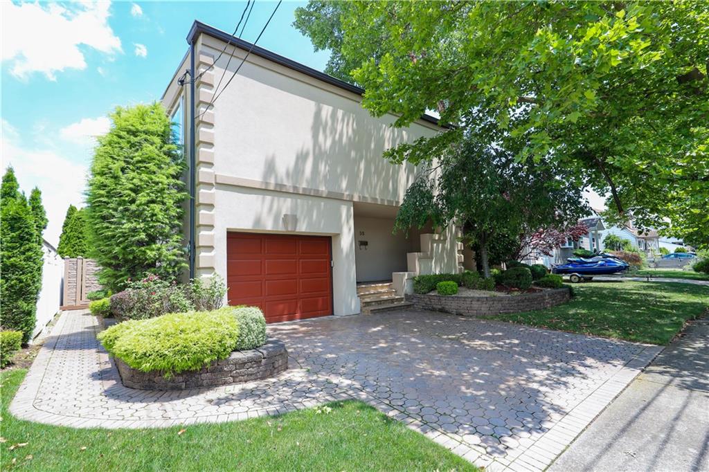 35 Hales Avenue, Staten Island, New York, 10312