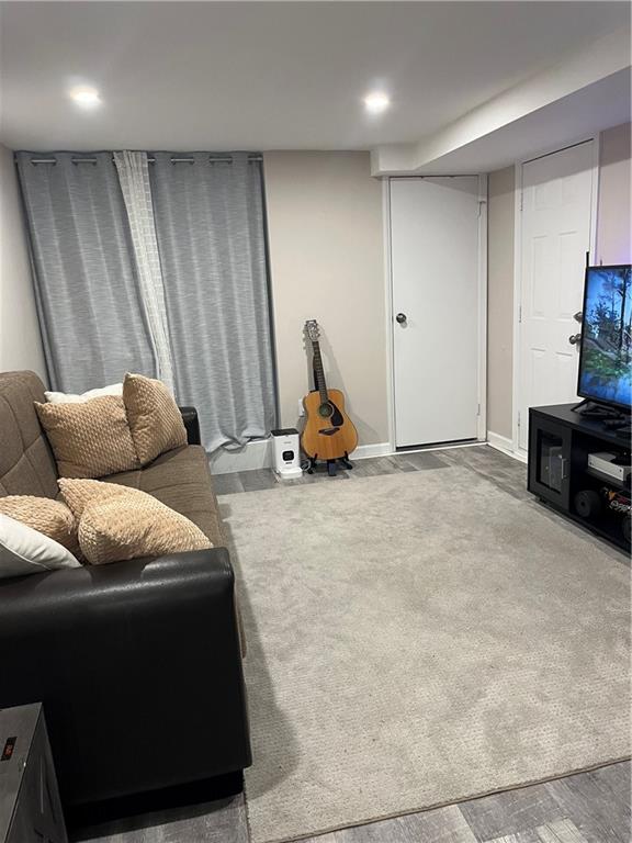 2534 East 26 Street Image 2