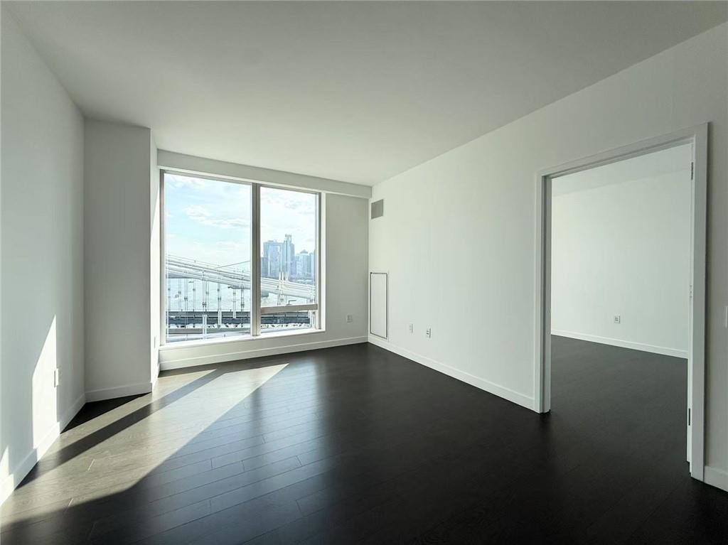 252 South Street B19 Image 2