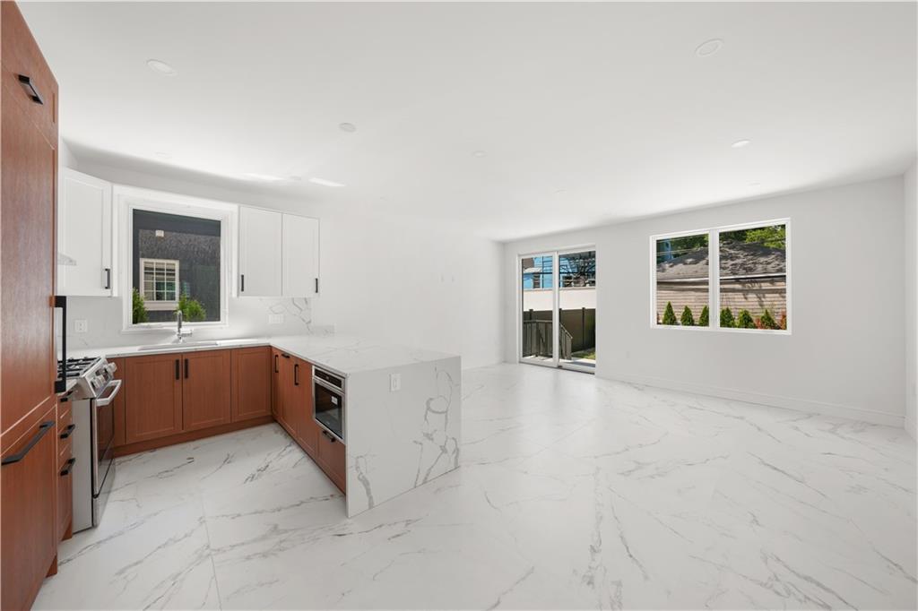 225 77th Street, Brooklyn, New York, 11209 image 17